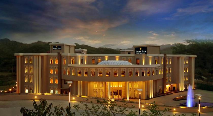 Golden Tulip Chandigarh-Panchkula
